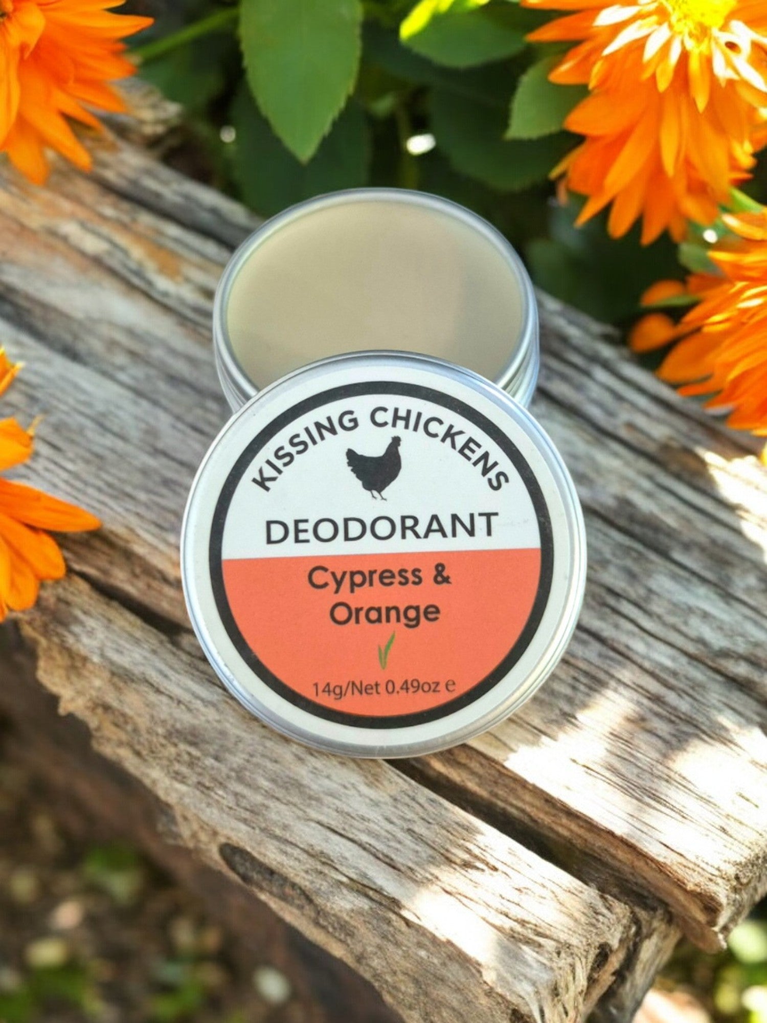 Kissing Chickens mini tin Cypress & Orange